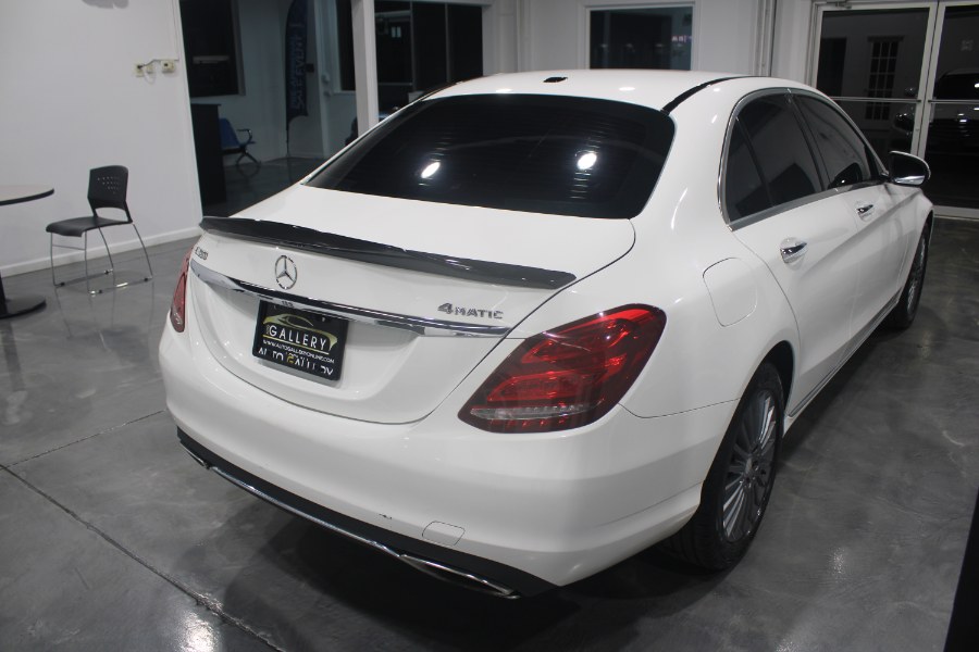 Used Mercedes-Benz C-Class 4dr Sdn C300 Luxury 4MATIC 2015 | Auto Gallery. Lodi, New Jersey Used Mercedes-Benz C-Class 4dr Sdn C300 Luxury 4MATIC 2015 | Auto Gallery. Lodi, New Jersey