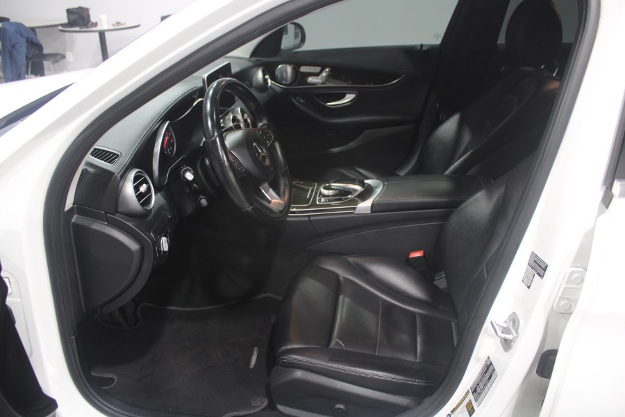 Used Mercedes-Benz C-Class 4dr Sdn C300 Luxury 4MATIC 2015 | Auto Gallery. Lodi, New Jersey Used Mercedes-Benz C-Class 4dr Sdn C300 Luxury 4MATIC 2015 | Auto Gallery. Lodi, New Jersey