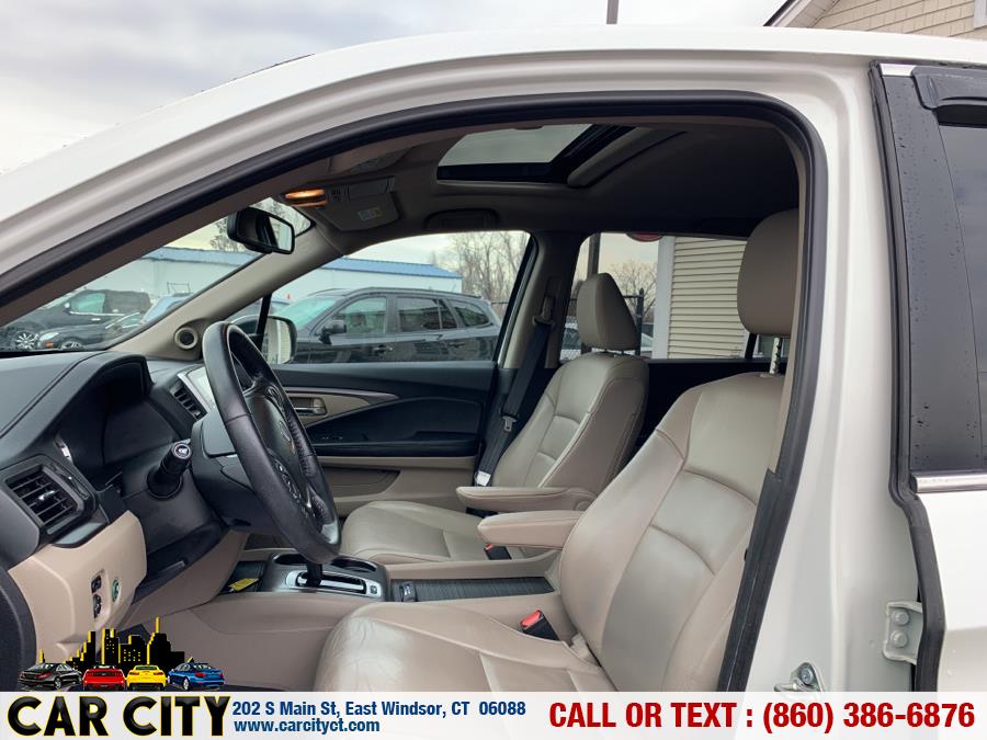 Used Honda Pilot AWD 4dr EX-L w/Navi 2016 | Car City LLC. East Windsor, Connecticut Used Honda Pilot AWD 4dr EX-L w/Navi 2016 | Car City LLC. East Windsor, Connecticut