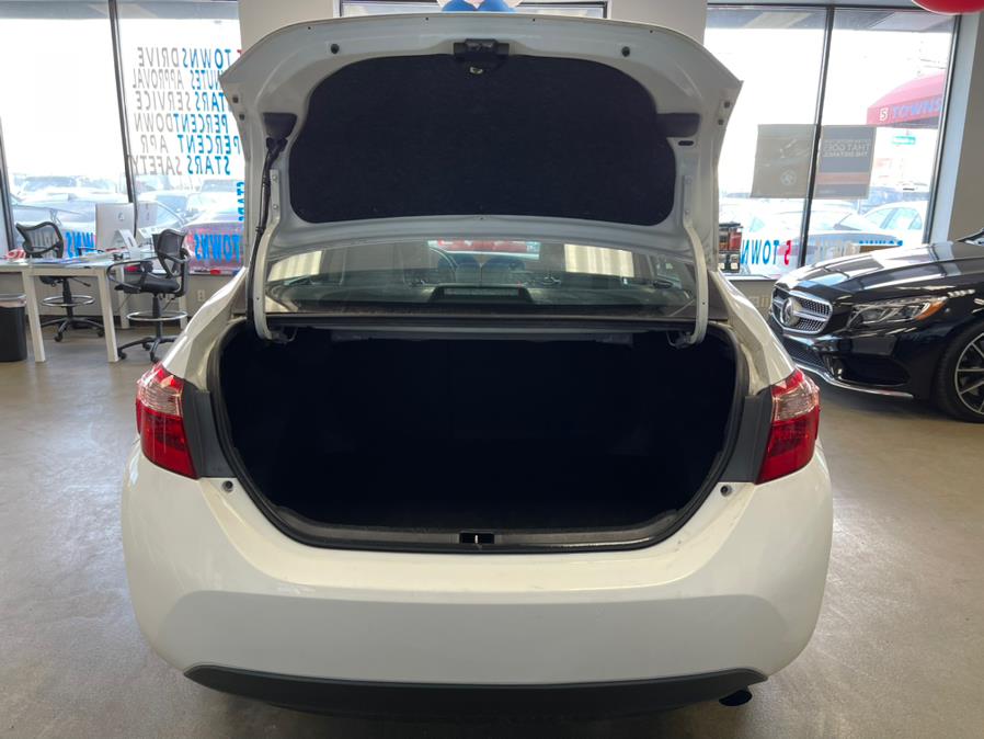 Used Toyota Corolla LE CVT (Natl) 2019 | 5 Towns Drive. Inwood, New York Used Toyota Corolla LE CVT (Natl) 2019 | 5 Towns Drive. Inwood, New York