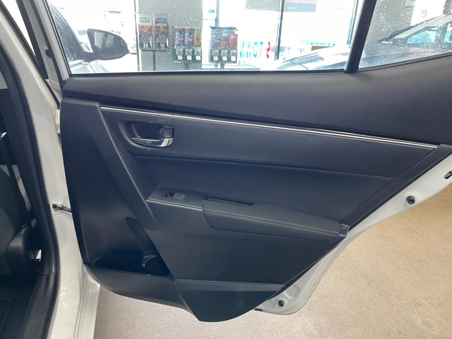 Used Toyota Corolla LE CVT (Natl) 2019 | 5 Towns Drive. Inwood, New York Used Toyota Corolla LE CVT (Natl) 2019 | 5 Towns Drive. Inwood, New York