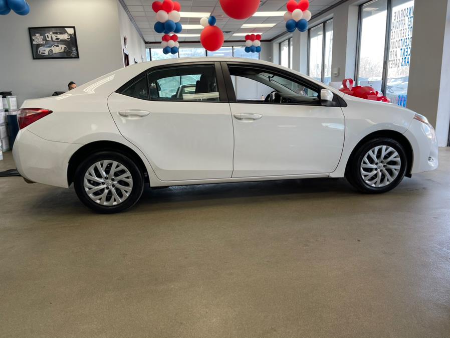 Used Toyota Corolla LE CVT (Natl) 2019 | 5 Towns Drive. Inwood, New York Used Toyota Corolla LE CVT (Natl) 2019 | 5 Towns Drive. Inwood, New York