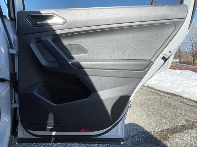 Used Volkswagen Tiguan 2.0T SE 2018 | Blasius Federal Road. Brookfield, Connecticut Used Volkswagen Tiguan 2.0T SE 2018 | Blasius Federal Road. Brookfield, Connecticut