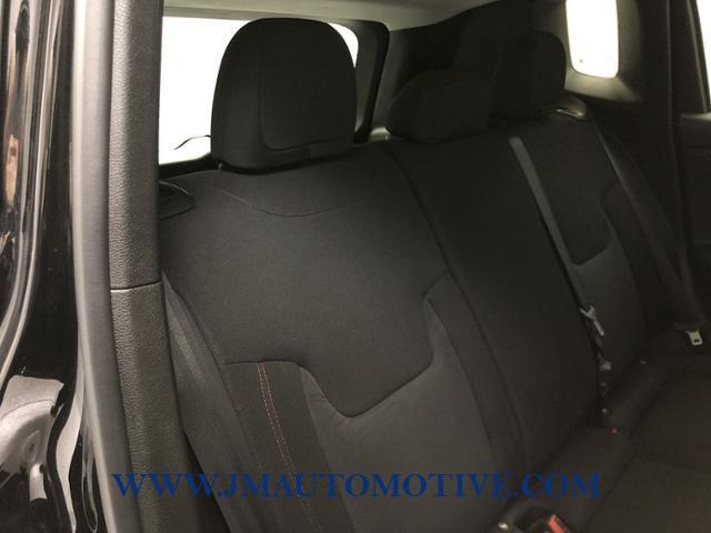 2017 Jeep Renegade Trailhawk 4x4, available for sale in Naugatuck, Connecticut | J&M Automotive Sls&Svc LLC. Naugatuck, Connecticut 2017 Jeep Renegade Trailhawk 4x4, available for sale in Naugatuck, Connecticut | J&M Automotive Sls&Svc LLC. Naugatuck, Connecticut