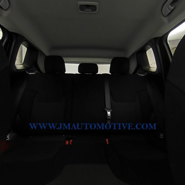 2017 Jeep Renegade Trailhawk 4x4, available for sale in Naugatuck, Connecticut | J&M Automotive Sls&Svc LLC. Naugatuck, Connecticut 2017 Jeep Renegade Trailhawk 4x4, available for sale in Naugatuck, Connecticut | J&M Automotive Sls&Svc LLC. Naugatuck, Connecticut