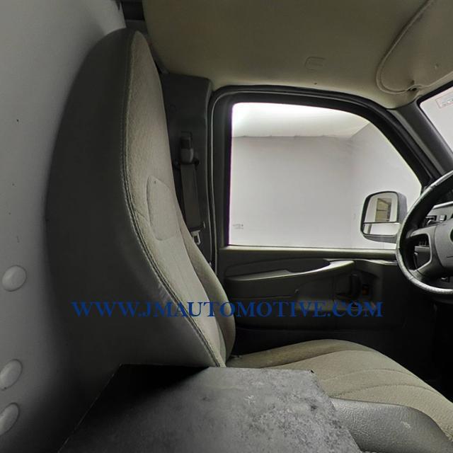 2014 Chevrolet Express RWD 1500 135, available for sale in Naugatuck, Connecticut | J&M Automotive Sls&Svc LLC. Naugatuck, Connecticut 2014 Chevrolet Express RWD 1500 135, available for sale in Naugatuck, Connecticut | J&M Automotive Sls&Svc LLC. Naugatuck, Connecticut