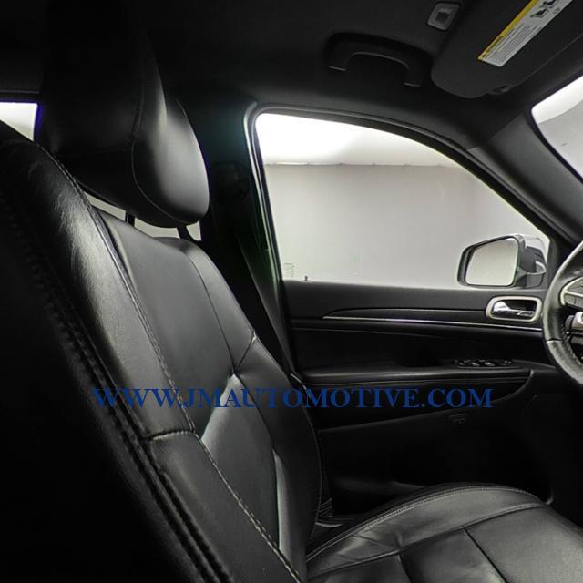 Used Jeep Grand Cherokee Limited 4x4 2017 | J&M Automotive Sls&Svc LLC. Naugatuck, Connecticut Used Jeep Grand Cherokee Limited 4x4 2017 | J&M Automotive Sls&Svc LLC. Naugatuck, Connecticut