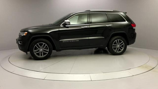 Used Jeep Grand Cherokee Limited 4x4 2017 | J&M Automotive Sls&Svc LLC. Naugatuck, Connecticut Used Jeep Grand Cherokee Limited 4x4 2017 | J&M Automotive Sls&Svc LLC. Naugatuck, Connecticut