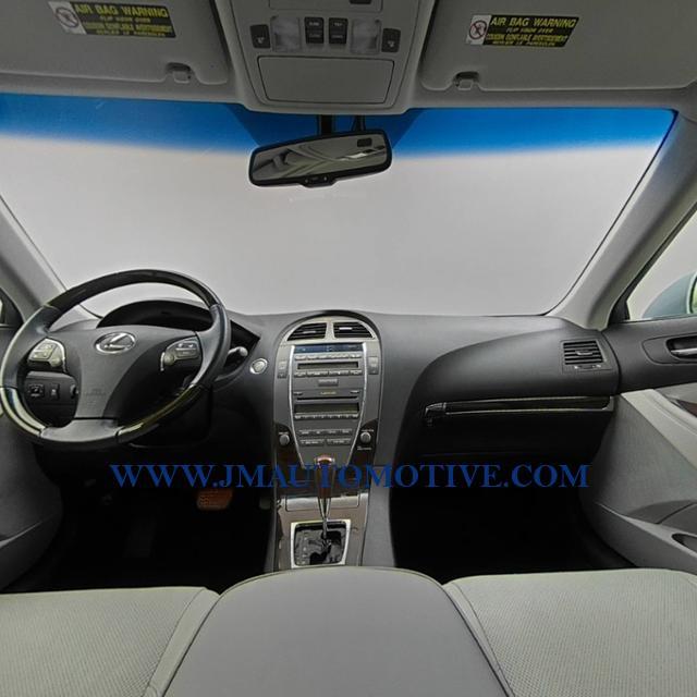 Used Lexus Es 350 4dr Sdn 2011 | J&M Automotive Sls&Svc LLC. Naugatuck, Connecticut Used Lexus Es 350 4dr Sdn 2011 | J&M Automotive Sls&Svc LLC. Naugatuck, Connecticut