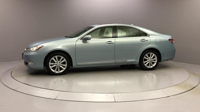 Used Lexus Es 350 4dr Sdn 2011 | J&M Automotive Sls&Svc LLC. Naugatuck, Connecticut Used Lexus Es 350 4dr Sdn 2011 | J&M Automotive Sls&Svc LLC. Naugatuck, Connecticut