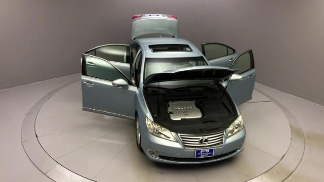 Used Lexus Es 350 4dr Sdn 2011 | J&M Automotive Sls&Svc LLC. Naugatuck, Connecticut Used Lexus Es 350 4dr Sdn 2011 | J&M Automotive Sls&Svc LLC. Naugatuck, Connecticut