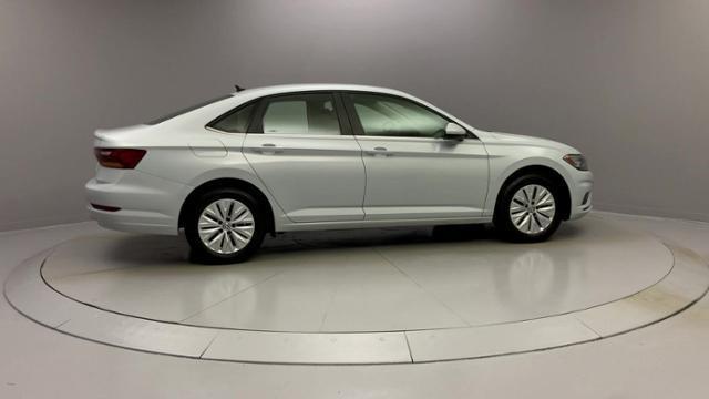 2019 Volkswagen Jetta S Auto w/SULEV, available for sale in Naugatuck, Connecticut | J&M Automotive Sls&Svc LLC. Naugatuck, Connecticut 2019 Volkswagen Jetta S Auto w/SULEV, available for sale in Naugatuck, Connecticut | J&M Automotive Sls&Svc LLC. Naugatuck, Connecticut