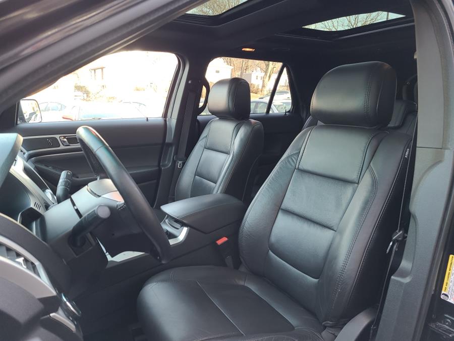 2014 Ford Explorer 4WD 4dr XLT, available for sale in Waterbury, Connecticut | National Auto Brokers, Inc.. Waterbury, Connecticut 2014 Ford Explorer 4WD 4dr XLT, available for sale in Waterbury, Connecticut | National Auto Brokers, Inc.. Waterbury, Connecticut