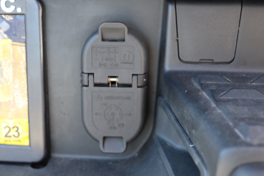 Used Ram 1500 Rebel 4x4 Crew Cab 5''7" Box 2020 | Hillside Auto Mall Inc.. Jamaica, New York Used Ram 1500 Rebel 4x4 Crew Cab 5''7" Box 2020 | Hillside Auto Mall Inc.. Jamaica, New York