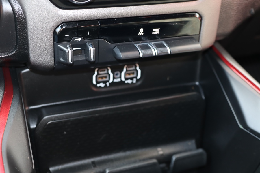Used Ram 1500 Rebel 4x4 Crew Cab 5''7" Box 2020 | Hillside Auto Mall Inc.. Jamaica, New York Used Ram 1500 Rebel 4x4 Crew Cab 5''7" Box 2020 | Hillside Auto Mall Inc.. Jamaica, New York