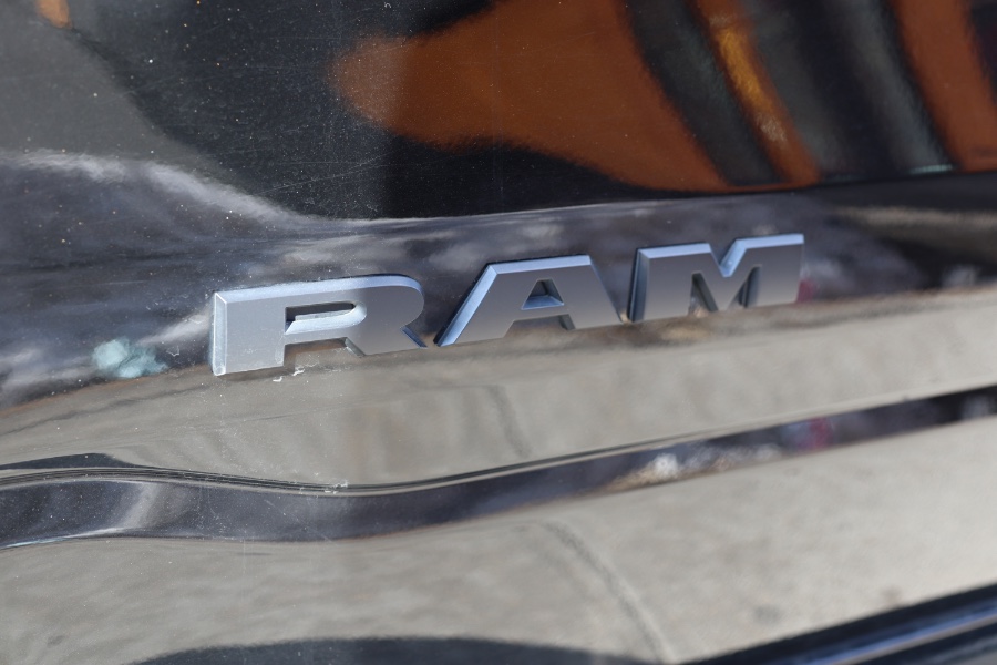 Used Ram 1500 Rebel 4x4 Crew Cab 5''7" Box 2020 | Hillside Auto Mall Inc.. Jamaica, New York Used Ram 1500 Rebel 4x4 Crew Cab 5''7" Box 2020 | Hillside Auto Mall Inc.. Jamaica, New York