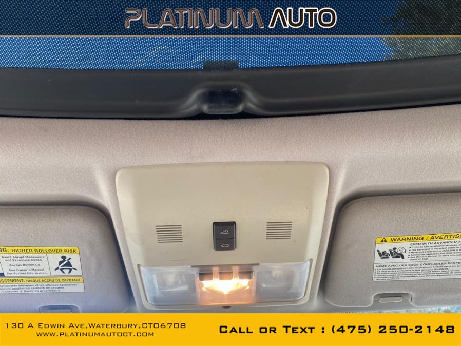 2008 Land Rover LR3 4WD 4dr SE, available for sale in Waterbury, Connecticut | Platinum Auto Care. Waterbury, Connecticut 2008 Land Rover LR3 4WD 4dr SE, available for sale in Waterbury, Connecticut | Platinum Auto Care. Waterbury, Connecticut