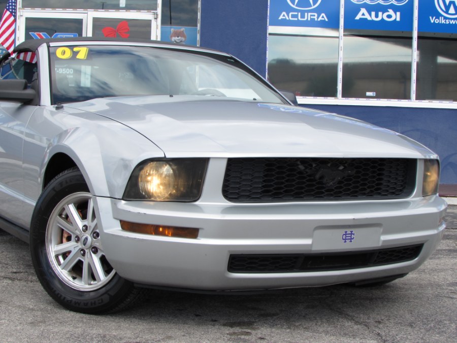 Used Ford Mustang 2dr Conv Deluxe 2007 | VIP Auto Enterprise, Inc. Orlando, Florida Used Ford Mustang 2dr Conv Deluxe 2007 | VIP Auto Enterprise, Inc. Orlando, Florida