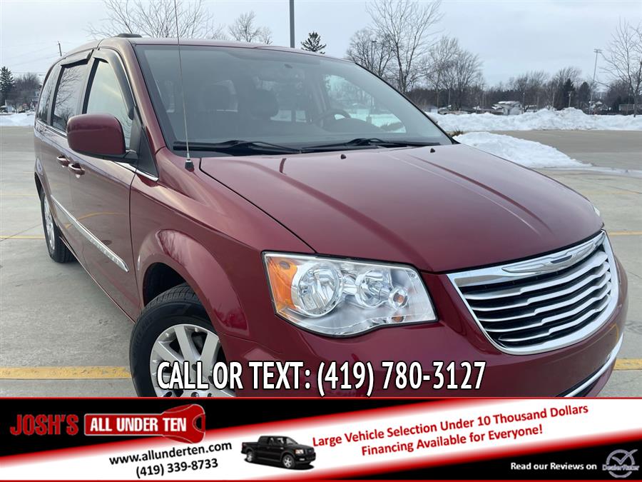 2013 Chrysler Town & Country 4dr Wgn Touring, available for sale in Elida, Ohio | Josh's All Under Ten LLC. Elida, Ohio