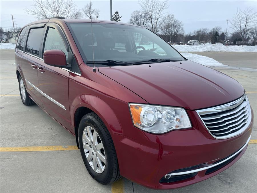 Used Chrysler Town & Country 4dr Wgn Touring 2013 | Josh's All Under Ten LLC. Elida, Ohio Used Chrysler Town & Country 4dr Wgn Touring 2013 | Josh's All Under Ten LLC. Elida, Ohio