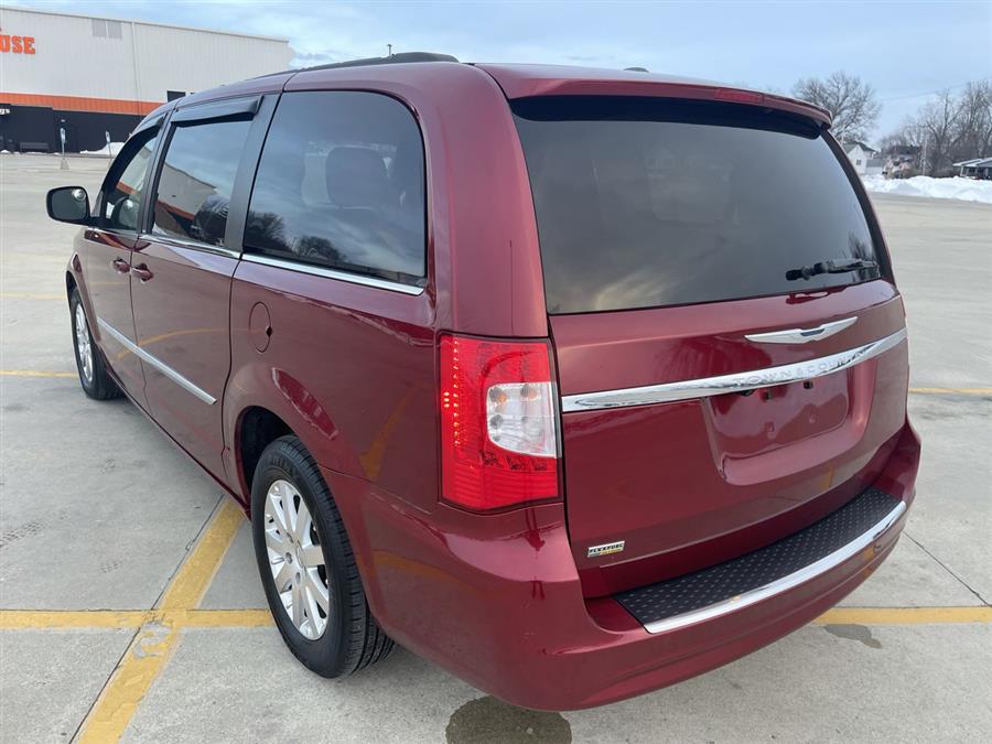 Used Chrysler Town & Country 4dr Wgn Touring 2013 | Josh's All Under Ten LLC. Elida, Ohio Used Chrysler Town & Country 4dr Wgn Touring 2013 | Josh's All Under Ten LLC. Elida, Ohio
