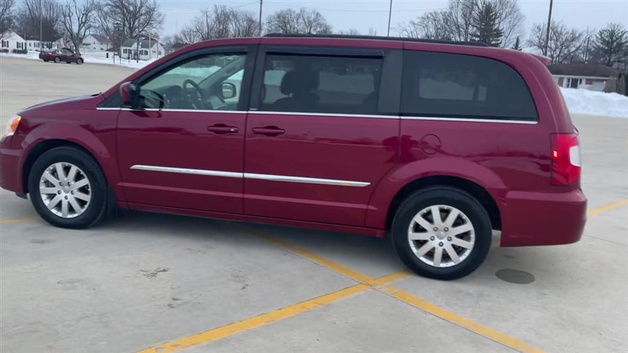Used Chrysler Town & Country 4dr Wgn Touring 2013 | Josh's All Under Ten LLC. Elida, Ohio Used Chrysler Town & Country 4dr Wgn Touring 2013 | Josh's All Under Ten LLC. Elida, Ohio