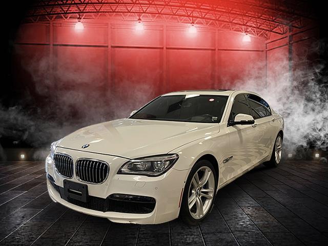 Used BMW 7 Series 4dr Sdn 750Li xDrive AWD 2014 | Northshore Motors. Syosset , New York Used BMW 7 Series 4dr Sdn 750Li xDrive AWD 2014 | Northshore Motors. Syosset , New York