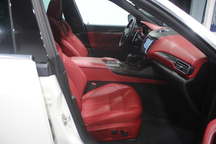 Used Maserati Levante GranSport 3.0L 2018 | Auto Gallery. Lodi, New Jersey Used Maserati Levante GranSport 3.0L 2018 | Auto Gallery. Lodi, New Jersey
