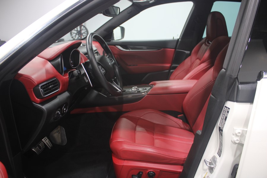 Used Maserati Levante GranSport 3.0L 2018 | Auto Gallery. Lodi, New Jersey Used Maserati Levante GranSport 3.0L 2018 | Auto Gallery. Lodi, New Jersey