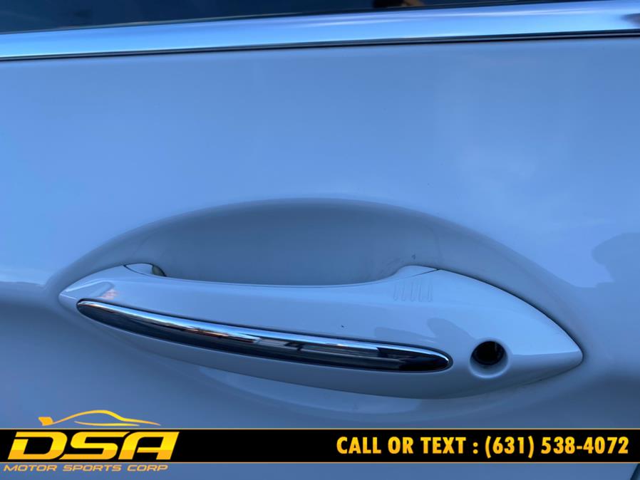 2012 BMW 5 Series 4dr Sdn 535i xDrive AWD, available for sale in Commack, New York | DSA Motor Sports Corp. Commack, New York 2012 BMW 5 Series 4dr Sdn 535i xDrive AWD, available for sale in Commack, New York | DSA Motor Sports Corp. Commack, New York