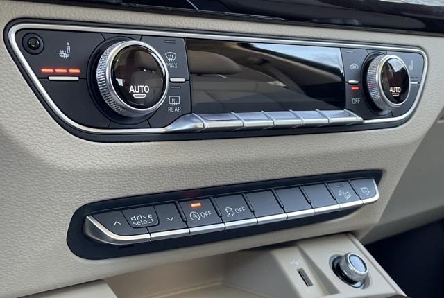Used Audi Q5 2.0T Premium 2019 | Blasius Federal Road. Brookfield, Connecticut Used Audi Q5 2.0T Premium 2019 | Blasius Federal Road. Brookfield, Connecticut