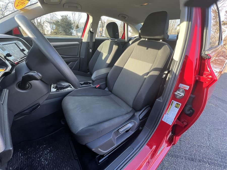 Used Volkswagen Jetta S Auto w/SULEV 2019 | Wiz Leasing Inc. Stratford, Connecticut Used Volkswagen Jetta S Auto w/SULEV 2019 | Wiz Leasing Inc. Stratford, Connecticut
