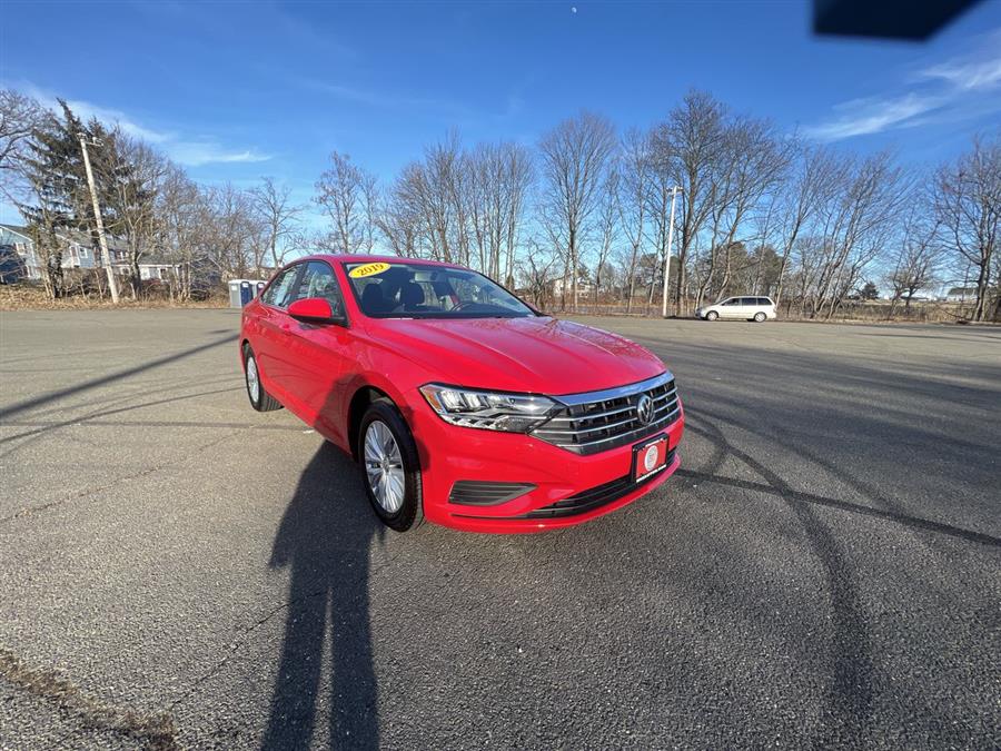 Used Volkswagen Jetta S Auto w/SULEV 2019 | Wiz Leasing Inc. Stratford, Connecticut Used Volkswagen Jetta S Auto w/SULEV 2019 | Wiz Leasing Inc. Stratford, Connecticut