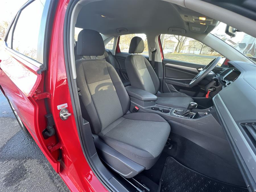 Used Volkswagen Jetta S Auto w/SULEV 2019 | Wiz Leasing Inc. Stratford, Connecticut Used Volkswagen Jetta S Auto w/SULEV 2019 | Wiz Leasing Inc. Stratford, Connecticut