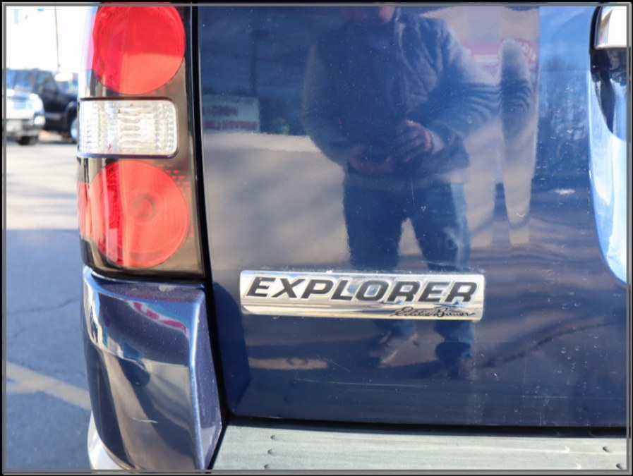 2007 Ford Explorer 4WD 4dr V6 Eddie Bauer, available for sale in Huntington Station, New York | My Auto Inc.. Huntington Station, New York 2007 Ford Explorer 4WD 4dr V6 Eddie Bauer, available for sale in Huntington Station, New York | My Auto Inc.. Huntington Station, New York
