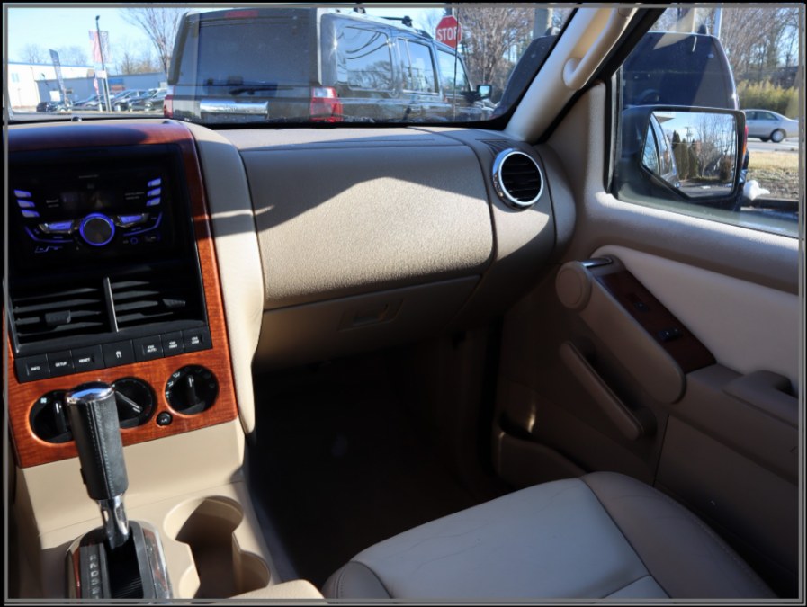 2007 Ford Explorer 4WD 4dr V6 Eddie Bauer, available for sale in Huntington Station, New York | My Auto Inc.. Huntington Station, New York 2007 Ford Explorer 4WD 4dr V6 Eddie Bauer, available for sale in Huntington Station, New York | My Auto Inc.. Huntington Station, New York