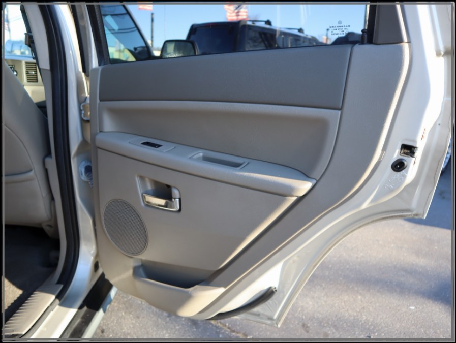 2007 Jeep Grand Cherokee 4WD 4dr Limited, available for sale in Huntington Station, New York | My Auto Inc.. Huntington Station, New York 2007 Jeep Grand Cherokee 4WD 4dr Limited, available for sale in Huntington Station, New York | My Auto Inc.. Huntington Station, New York