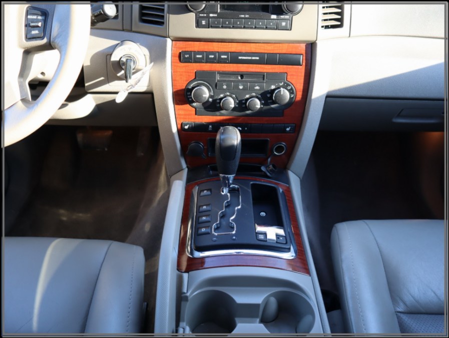 2007 Jeep Grand Cherokee 4WD 4dr Limited, available for sale in Huntington Station, New York | My Auto Inc.. Huntington Station, New York 2007 Jeep Grand Cherokee 4WD 4dr Limited, available for sale in Huntington Station, New York | My Auto Inc.. Huntington Station, New York