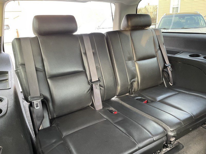 Used GMC Yukon XL AWD 4dr 1500 Denali 2013 | Union Street Auto Sales. West Springfield, Massachusetts Used GMC Yukon XL AWD 4dr 1500 Denali 2013 | Union Street Auto Sales. West Springfield, Massachusetts
