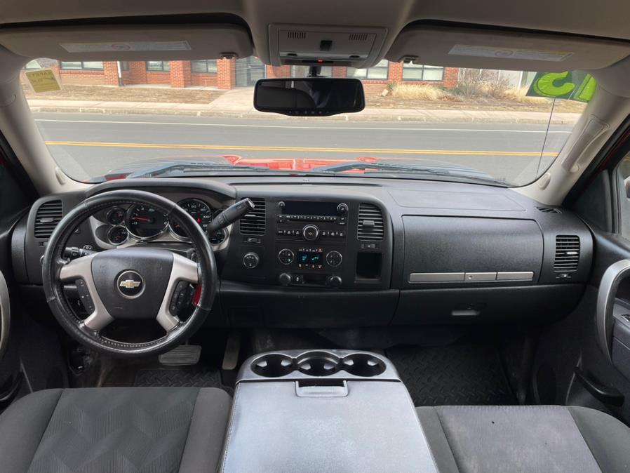 2013 Chevrolet Silverado 2500HD 4WD Ext Cab 144.2" LT, available for sale in Manchester, Connecticut | Carsonmain LLC. Manchester, Connecticut 2013 Chevrolet Silverado 2500HD 4WD Ext Cab 144.2" LT, available for sale in Manchester, Connecticut | Carsonmain LLC. Manchester, Connecticut