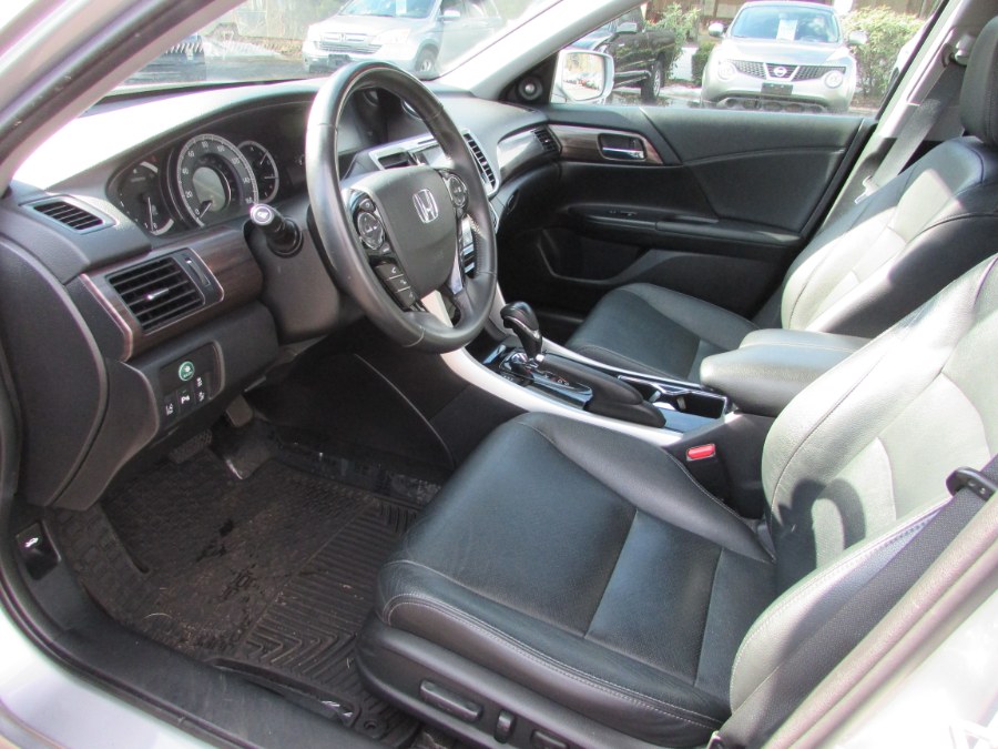 2017 Honda Accord Sedan Touring Auto, available for sale in East Windsor, Connecticut | United Auto Sales of E Windsor, Inc. East Windsor, Connecticut 2017 Honda Accord Sedan Touring Auto, available for sale in East Windsor, Connecticut | United Auto Sales of E Windsor, Inc. East Windsor, Connecticut