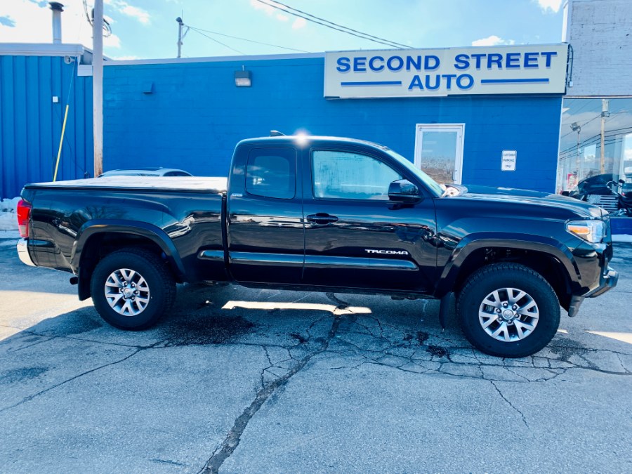 Used Toyota Tacoma 4wd SR5 2019 | Second Street Auto Sales Inc. Manchester, New Hampshire