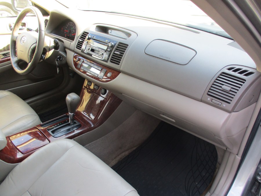 2005 Toyota Camry XLE, available for sale in Meriden, Connecticut | Cos Central Auto. Meriden, Connecticut 2005 Toyota Camry XLE, available for sale in Meriden, Connecticut | Cos Central Auto. Meriden, Connecticut