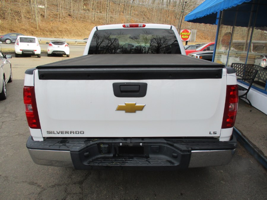 2009 Chevrolet Silverado 1500 4WD Ext Cab 143.5" LS, available for sale in Meriden, Connecticut | Cos Central Auto. Meriden, Connecticut 2009 Chevrolet Silverado 1500 4WD Ext Cab 143.5" LS, available for sale in Meriden, Connecticut | Cos Central Auto. Meriden, Connecticut