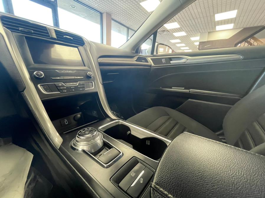 2019 Ford Fusion Hybrid SE FWD, available for sale in Massapequa Park, New York | Power Motors East. Massapequa Park, New York 2019 Ford Fusion Hybrid SE FWD, available for sale in Massapequa Park, New York | Power Motors East. Massapequa Park, New York