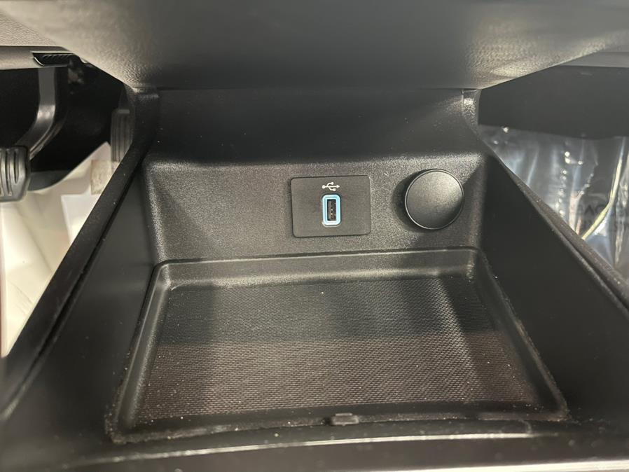 2019 Ford Fusion Hybrid SE FWD, available for sale in Massapequa Park, New York | Power Motors East. Massapequa Park, New York 2019 Ford Fusion Hybrid SE FWD, available for sale in Massapequa Park, New York | Power Motors East. Massapequa Park, New York