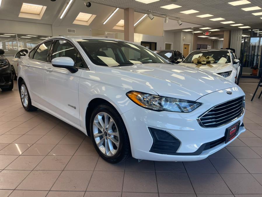 2019 Ford Fusion Hybrid SE FWD, available for sale in Massapequa Park, New York | Power Motors East. Massapequa Park, New York 2019 Ford Fusion Hybrid SE FWD, available for sale in Massapequa Park, New York | Power Motors East. Massapequa Park, New York