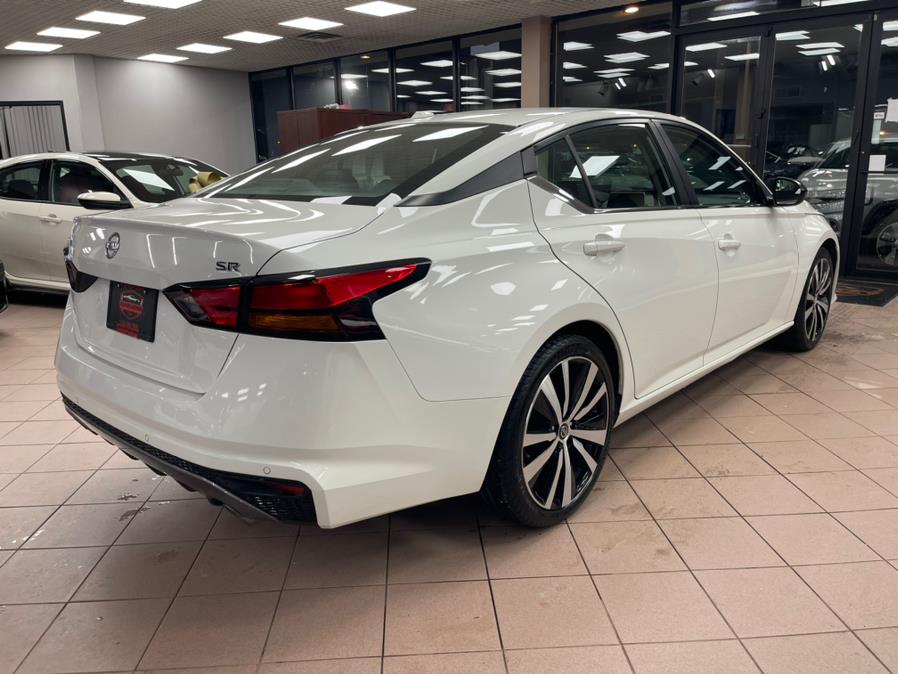 Used Nissan Altima 2.5 SR Sedan 2020 | Power Motors East. Massapequa Park, New York Used Nissan Altima 2.5 SR Sedan 2020 | Power Motors East. Massapequa Park, New York