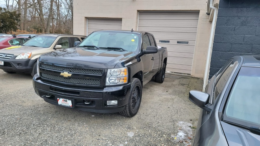 2011 Chevrolet Silverado 1500 4WD Ext Cab 143.5" LT, available for sale in Milford, Connecticut | Adonai Auto Sales LLC. Milford, Connecticut 2011 Chevrolet Silverado 1500 4WD Ext Cab 143.5" LT, available for sale in Milford, Connecticut | Adonai Auto Sales LLC. Milford, Connecticut