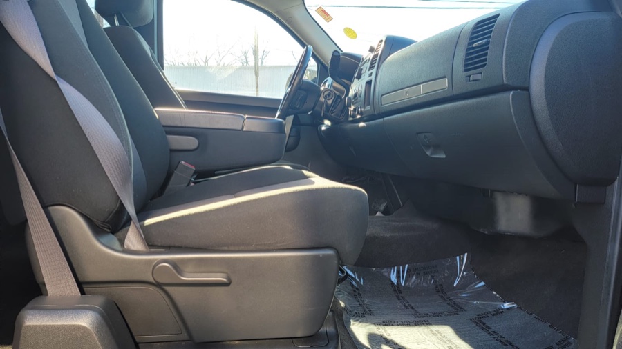 2011 Chevrolet Silverado 1500 4WD Ext Cab 143.5" LT, available for sale in Milford, Connecticut | Adonai Auto Sales LLC. Milford, Connecticut 2011 Chevrolet Silverado 1500 4WD Ext Cab 143.5" LT, available for sale in Milford, Connecticut | Adonai Auto Sales LLC. Milford, Connecticut